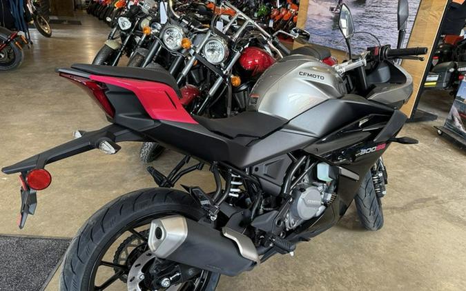 2025 CFMOTO 300SS