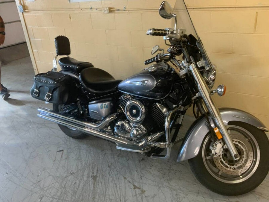 2004 Yamaha XVS100 V STAR