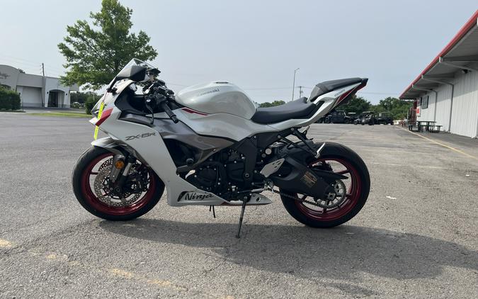 2025 Kawasaki Ninja® ZX™-6R ABS