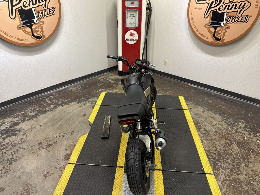 2025 HONDA GROM