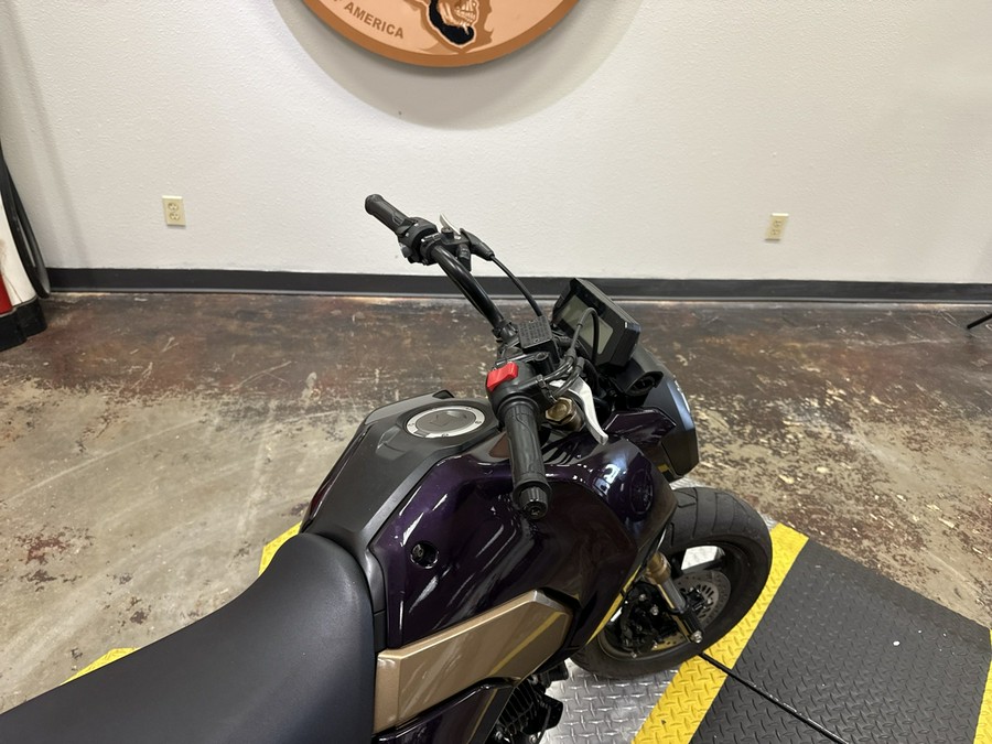 2025 HONDA GROM