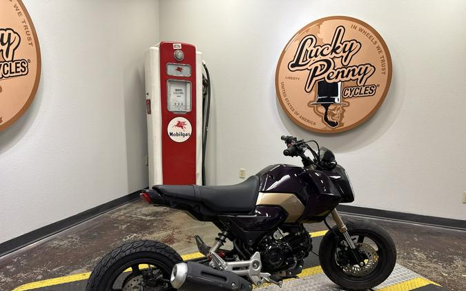 2025 HONDA GROM