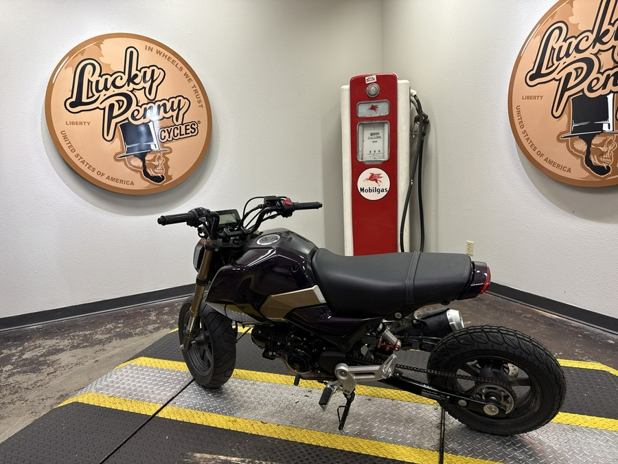 2025 HONDA GROM