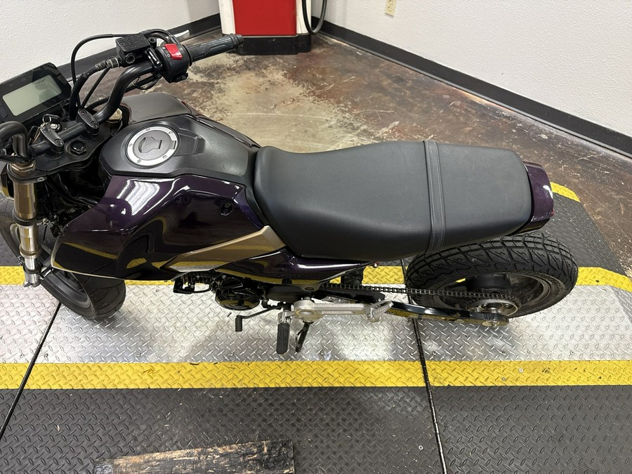 2025 HONDA GROM