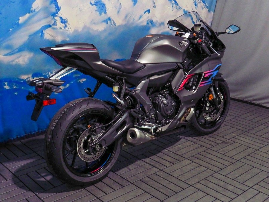 2024 Yamaha YZF-R7