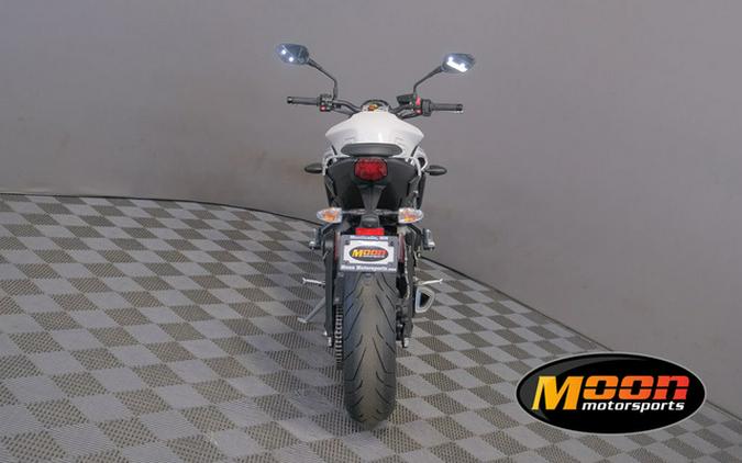 2024 Triumph STREET TRIPLE R Crystal White