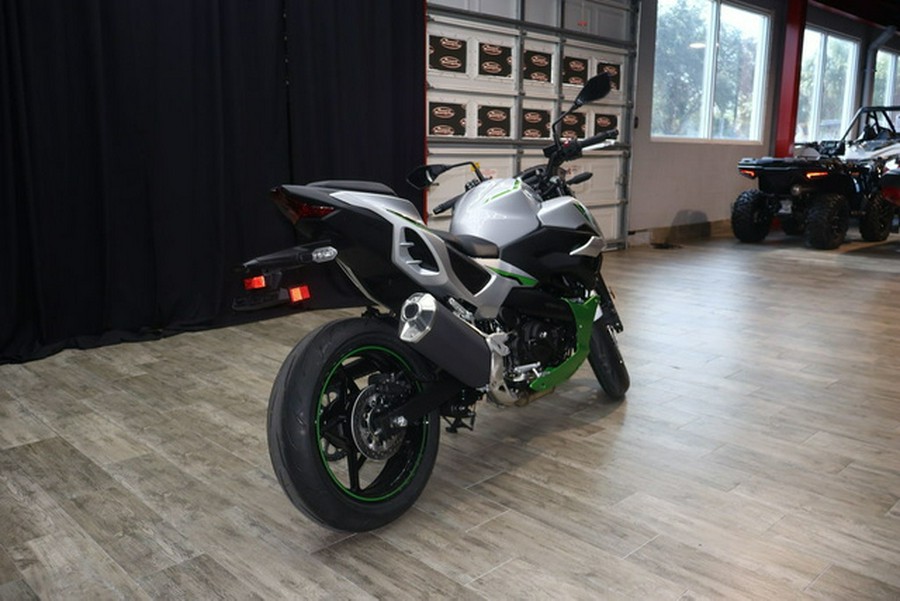 2024 Kawasaki Z7 Hybrid ABS