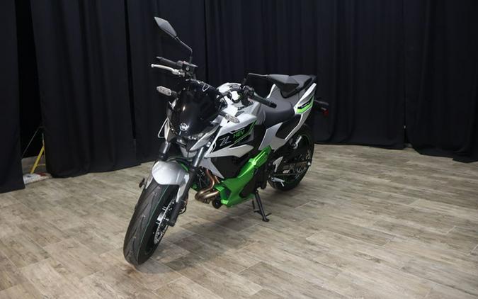 2024 Kawasaki Z7 Hybrid ABS