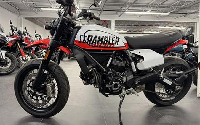 2023 Ducati Scrambler Urban Motard