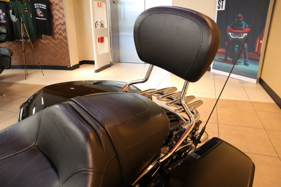 2015 Harley-Davidson HD Touring FLHXS Street Glide Special