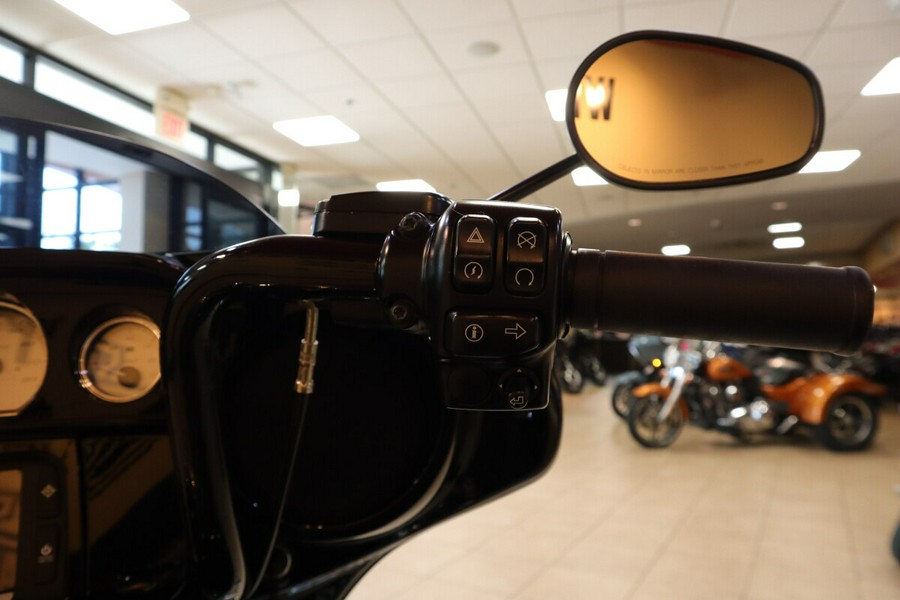 2015 Harley-Davidson HD Touring FLHXS Street Glide Special