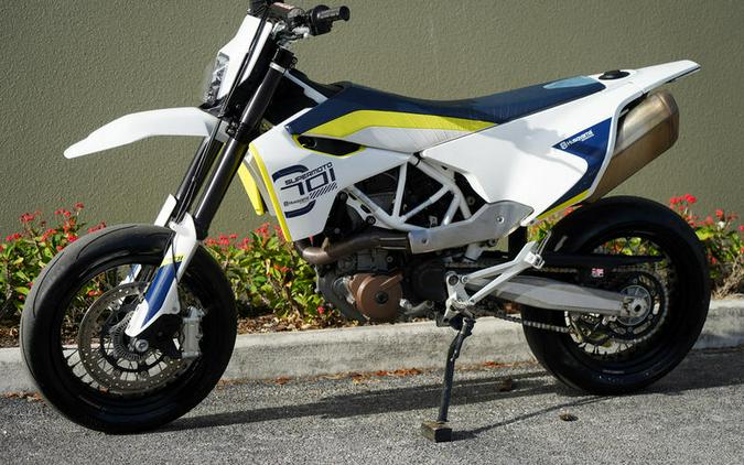2017 Husqvarna® 701 Supermoto