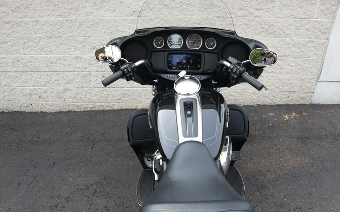Used 2025 Harley-Davidson Tri Glide Ultra Vivid Black