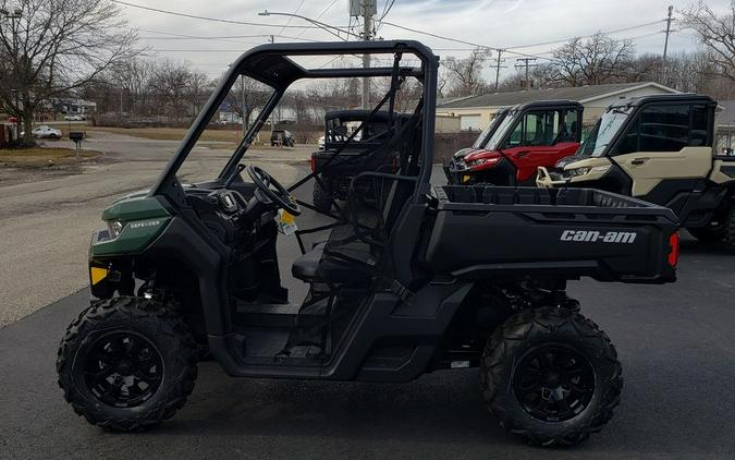 2023 Can-Am® Defender DPS HD7 Tundra Green