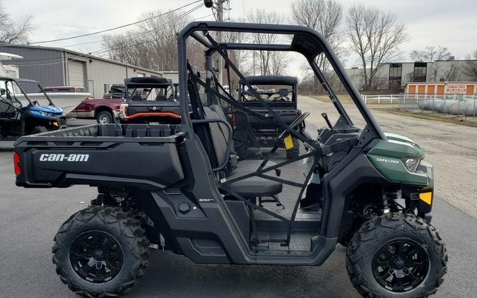 2023 Can-Am® Defender DPS HD7 Tundra Green