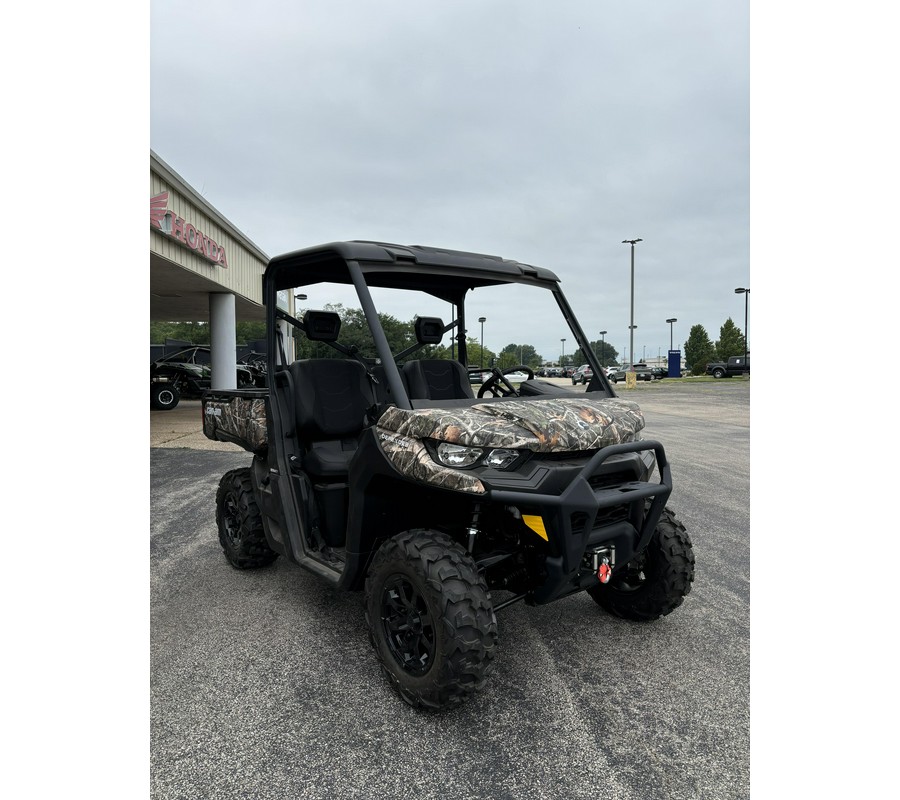 2024 Can-Am™ Defender XT HD7