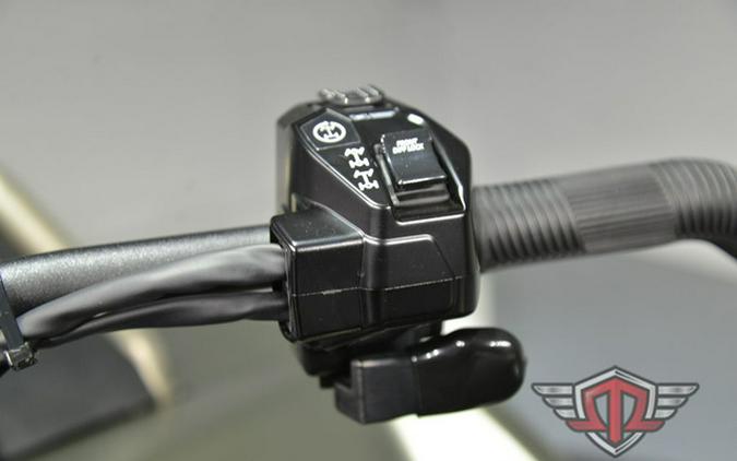 2026 Can-Am Outlander X Mr 1000R Loft Green Satin