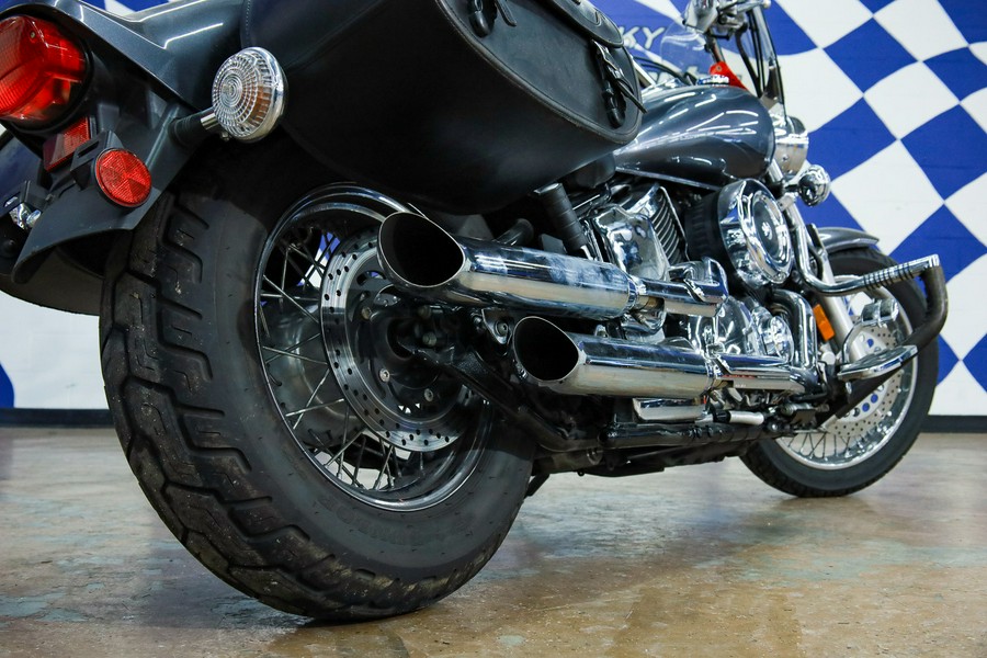 2005 Yamaha V Star 1100 Custom