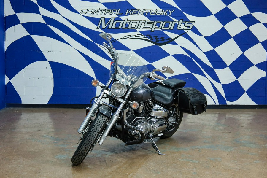 2005 Yamaha V Star 1100 Custom