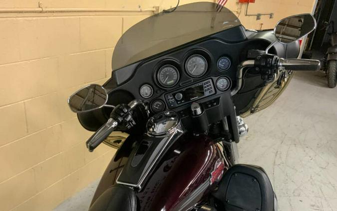 2005 Harley-Davidson® FLHTCU ULTRA CLASSIC