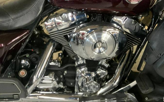 2005 Harley-Davidson® FLHTCU ULTRA CLASSIC