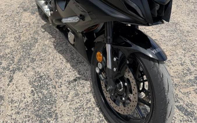 2025 Yamaha YZF-R7