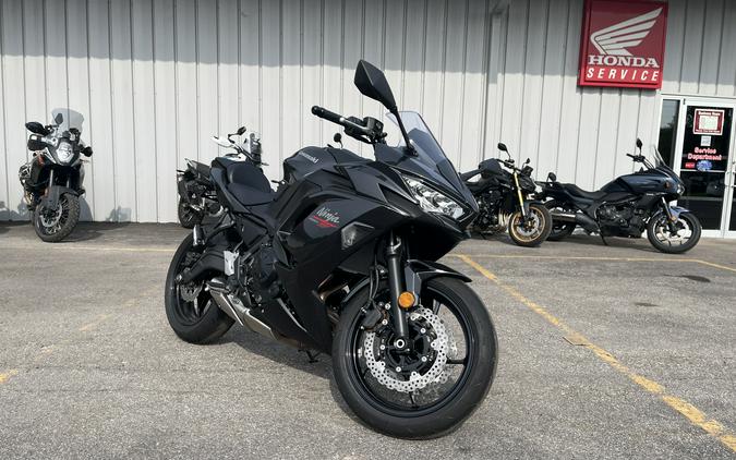2026 Kawasaki Ninja® 650 Base