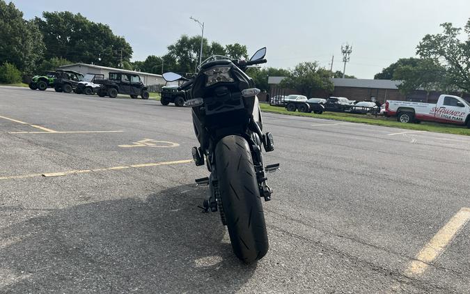 2026 Kawasaki Ninja® 650 Base