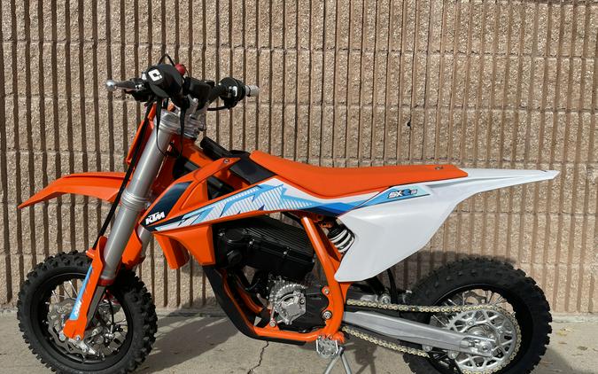 2024 KTM SX-E 3