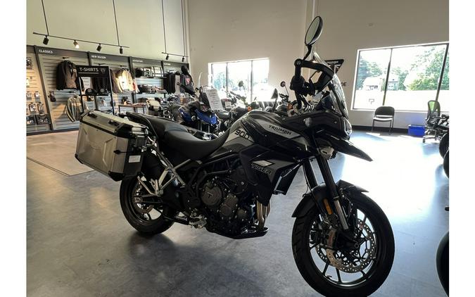 2023 Triumph Tiger 900 GT Pro (Sapphire Black)