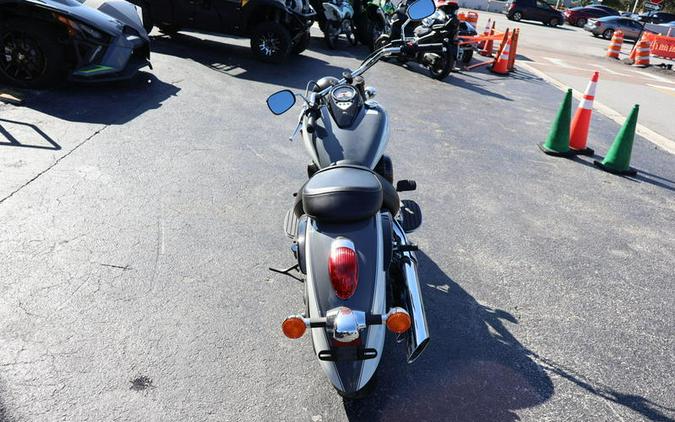 2024 Kawasaki Vulcan® 900 Classic