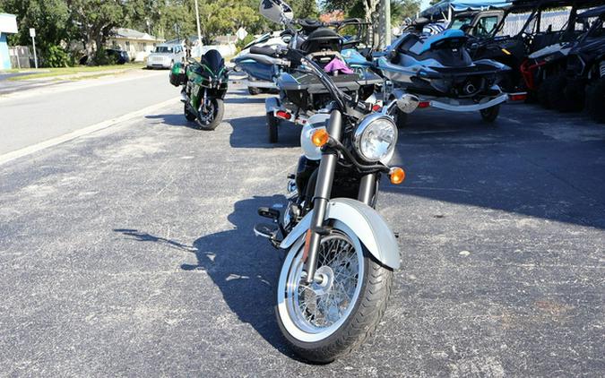 2024 Kawasaki Vulcan 900 Classic