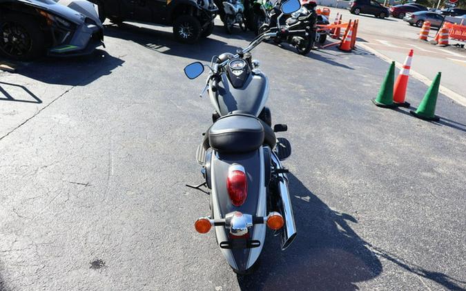 2024 Kawasaki Vulcan 900 Classic