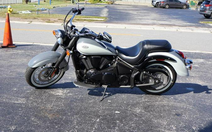 2024 Kawasaki Vulcan® 900 Classic