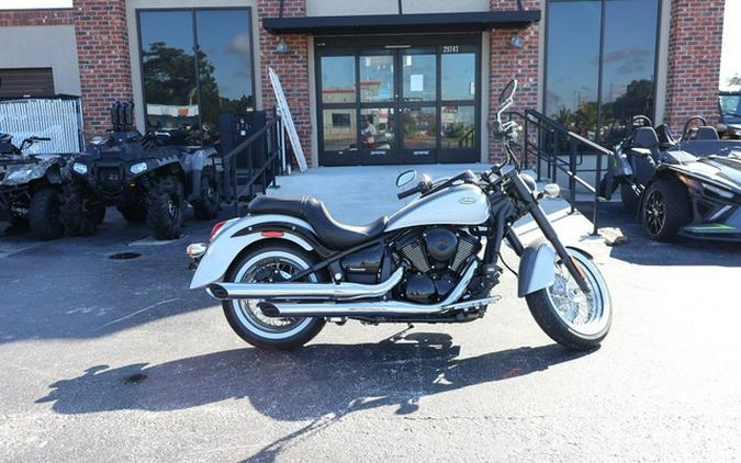 2024 Kawasaki Vulcan 900 Classic