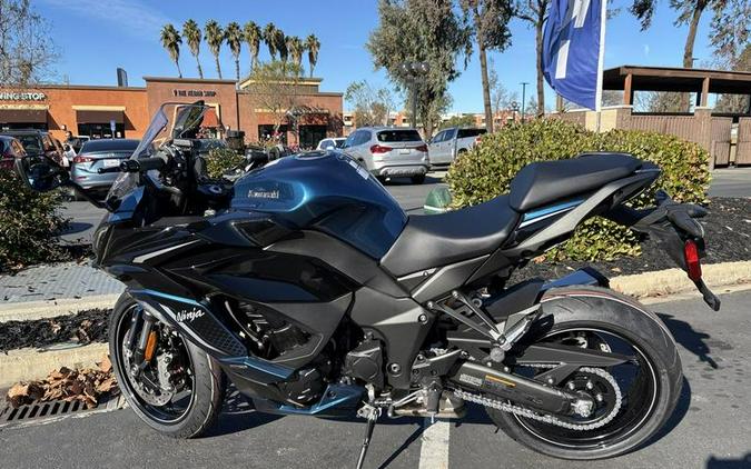 2026 Kawasaki Ninja® 1100SX SE ABS