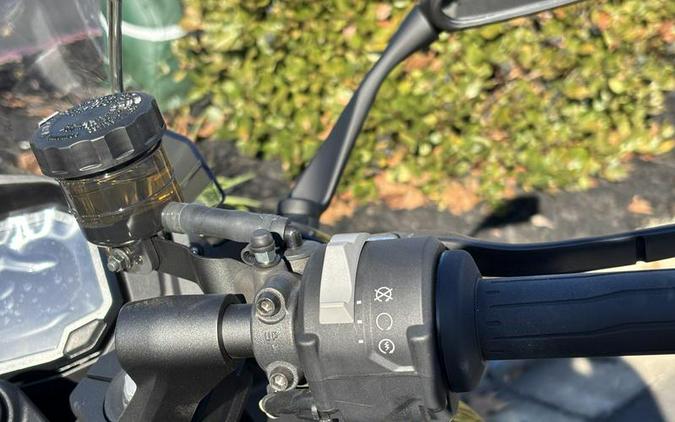 2026 Kawasaki Ninja® 1100SX SE ABS