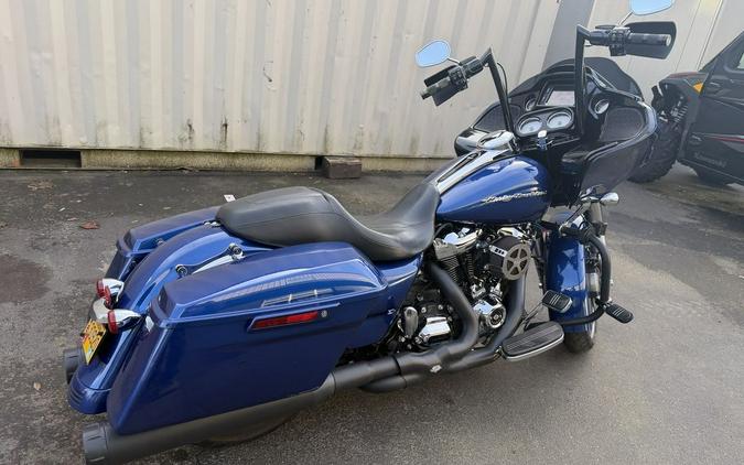 2017 Harley-Davidson® FLTRXS - Road Glide® Special