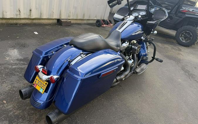 2017 Harley-Davidson® FLTRXS - Road Glide® Special