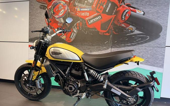 2022 Ducati Scrambler Icon 62 Yellow