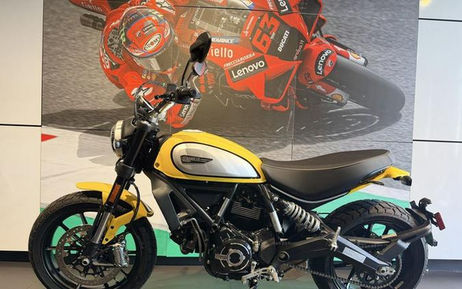2022 Ducati Scrambler Icon 62 Yellow