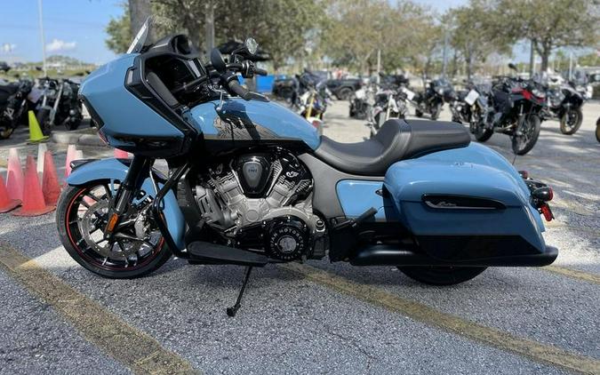 2023 Indian Motorcycle® Challenger® Dark Horse® Icon Storm Blue / Black Metallic