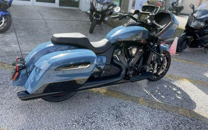 2023 Indian Motorcycle® Challenger® Dark Horse® Icon Storm Blue / Black Metallic