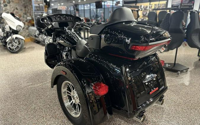 2024 Harley-Davidson Trike FLHTCUTG - Tri Glide Ultra