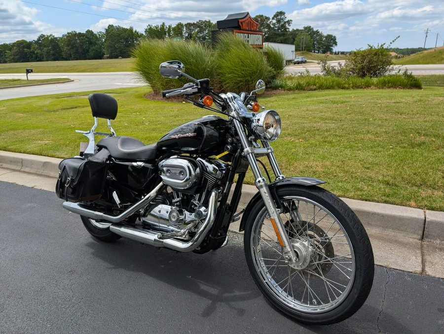 2005 Harley-Davidson 1200 Custom Vivid Black