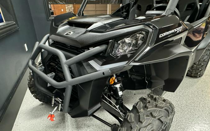 2025 Can-Am Commander XT 700