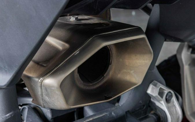 2024 Can-Am Maverick R X Legion Red