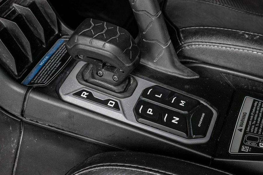 2024 Can-Am Maverick R X Legion Red