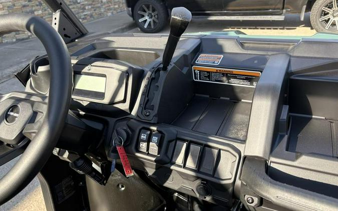 2026 Can-Am® Defender MAX HD7