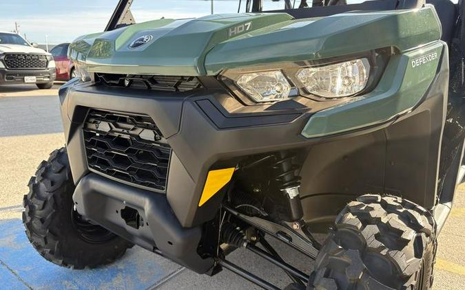 2026 Can-Am® Defender MAX HD7